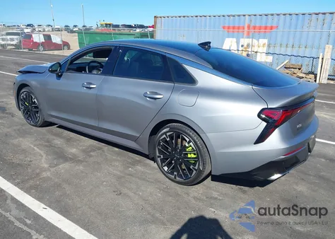 2025 Kia K5 Gt z USA, uszkodzony, nr VIN KNAG44J89S5339082